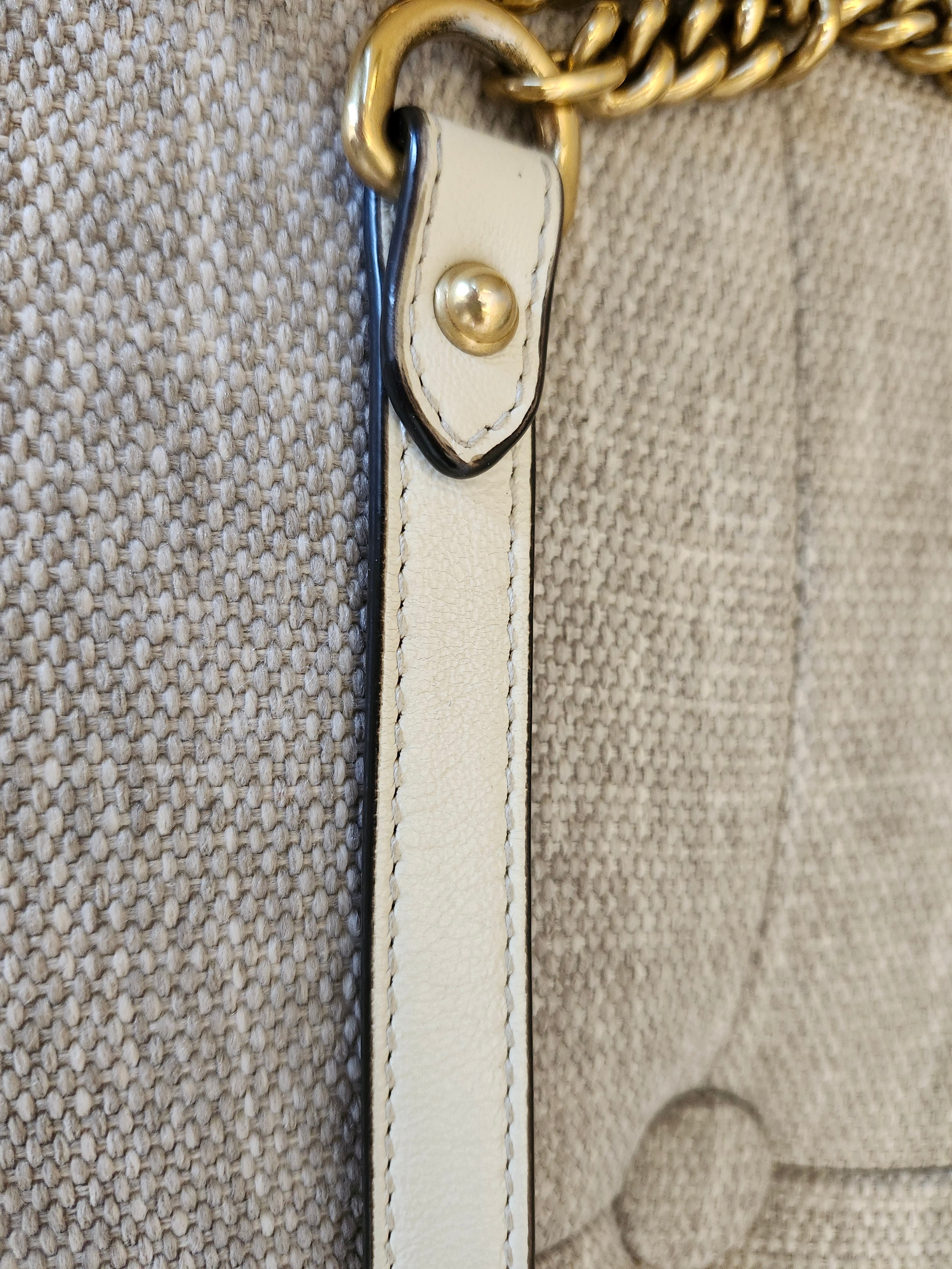 Gucci White GG Marmont Matelasse Leather Mini Round Shoulder Bag