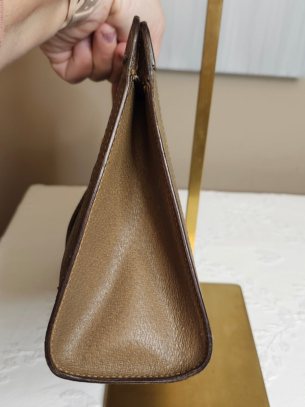 Gucci Vintage GG Supreme Monogram Clutch