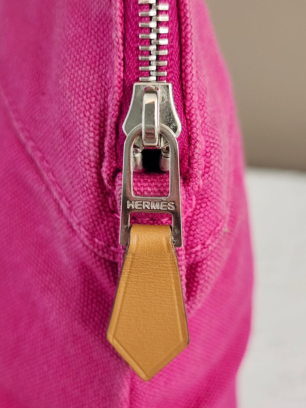 Hermès Toile Mini Bolide Trousse de Voyage Travel Cosmetic Bag in Pink