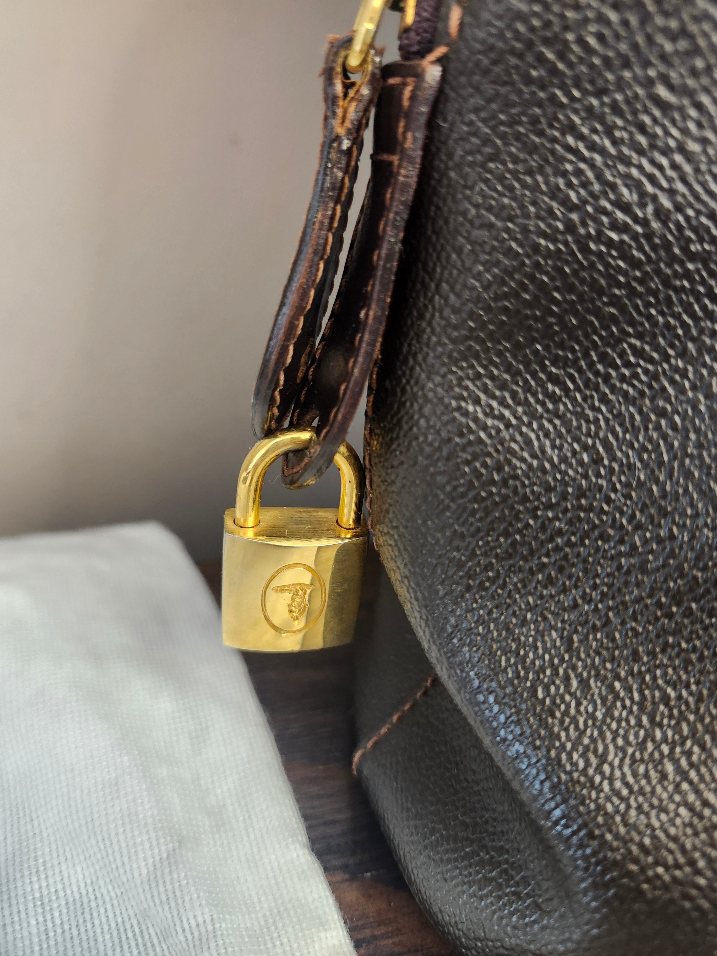 Trussardi Vintage Two Way Brown Leather Women's Bag With Pochette And Dustbag
