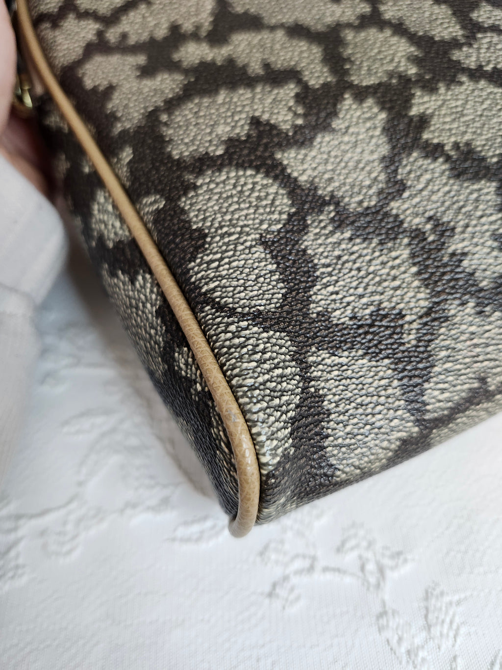 Yves Saint Laurent Giraffe Print Clutch Cosmetic Travel Bag