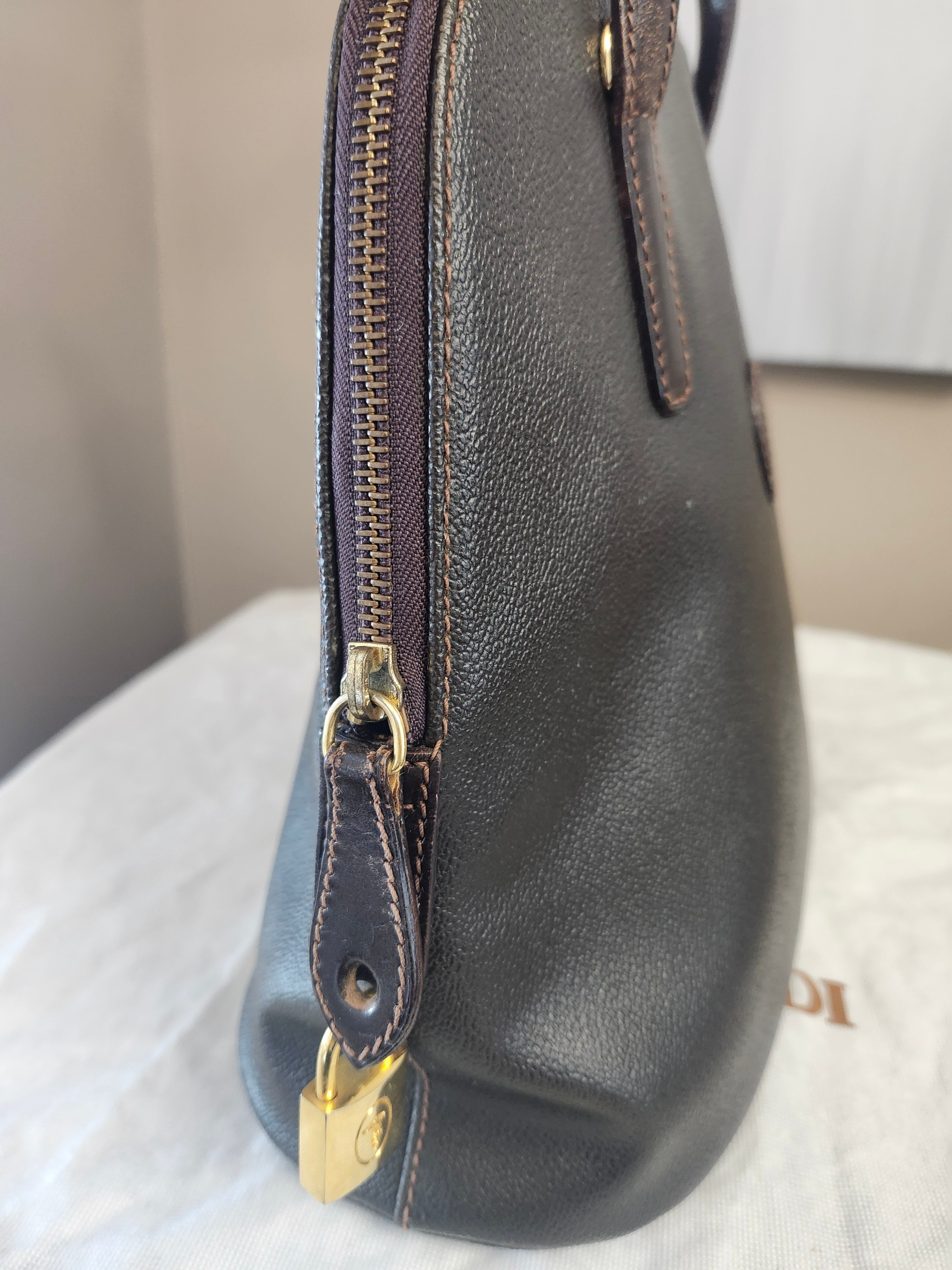 Trussardi Vintage Two Way Brown Leather Women's Bag With Pochette And Dustbag