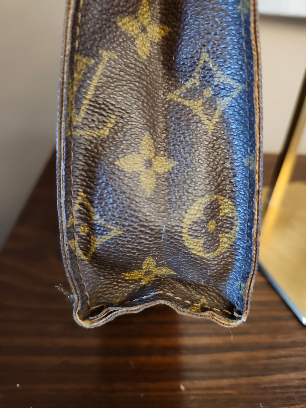 Louis Vuitton Monogram Toiletry Pouch 26 Clutch