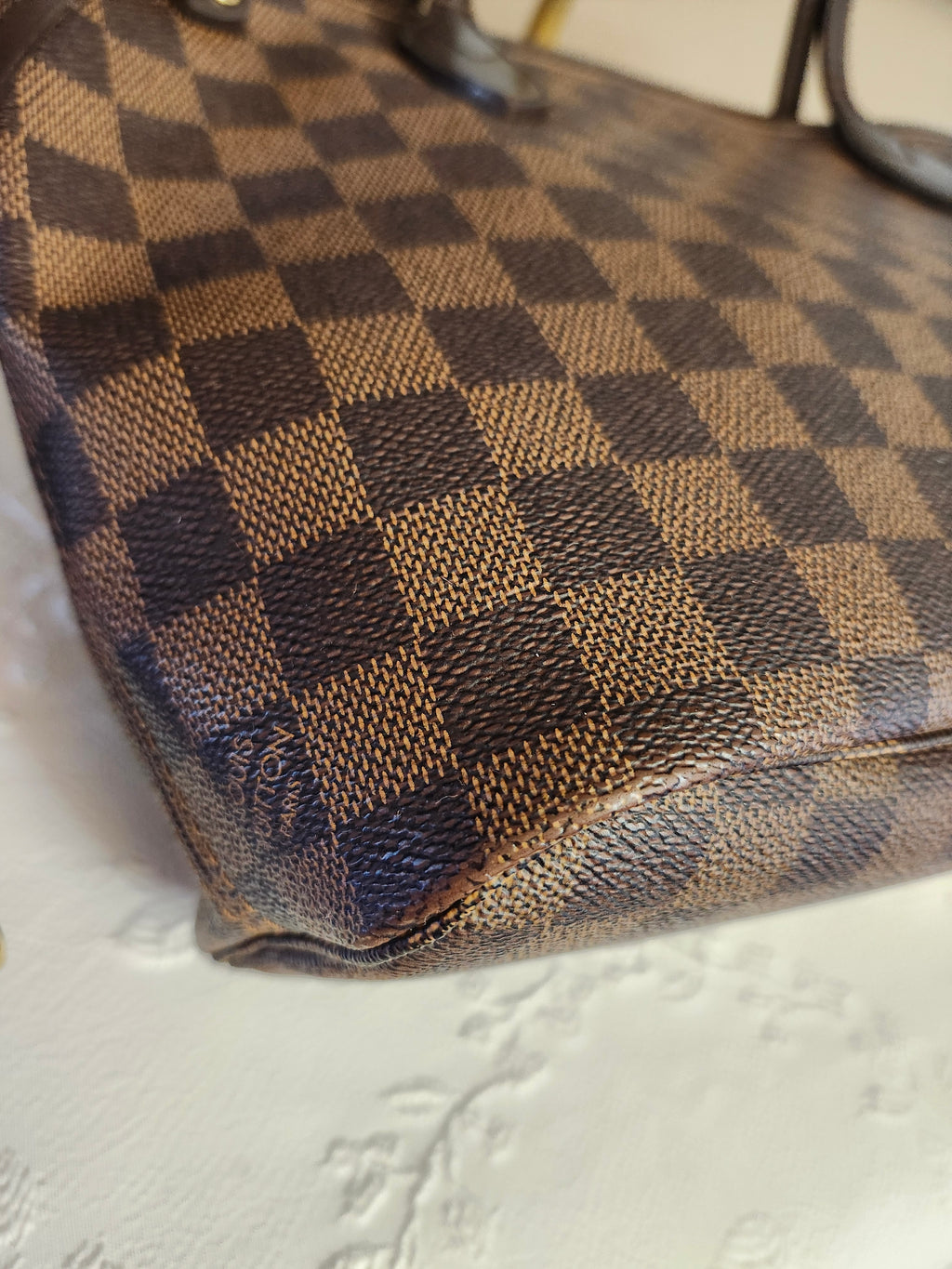 Louis Vuitton Neverfull PM in Damier Ebene Monogram Print
