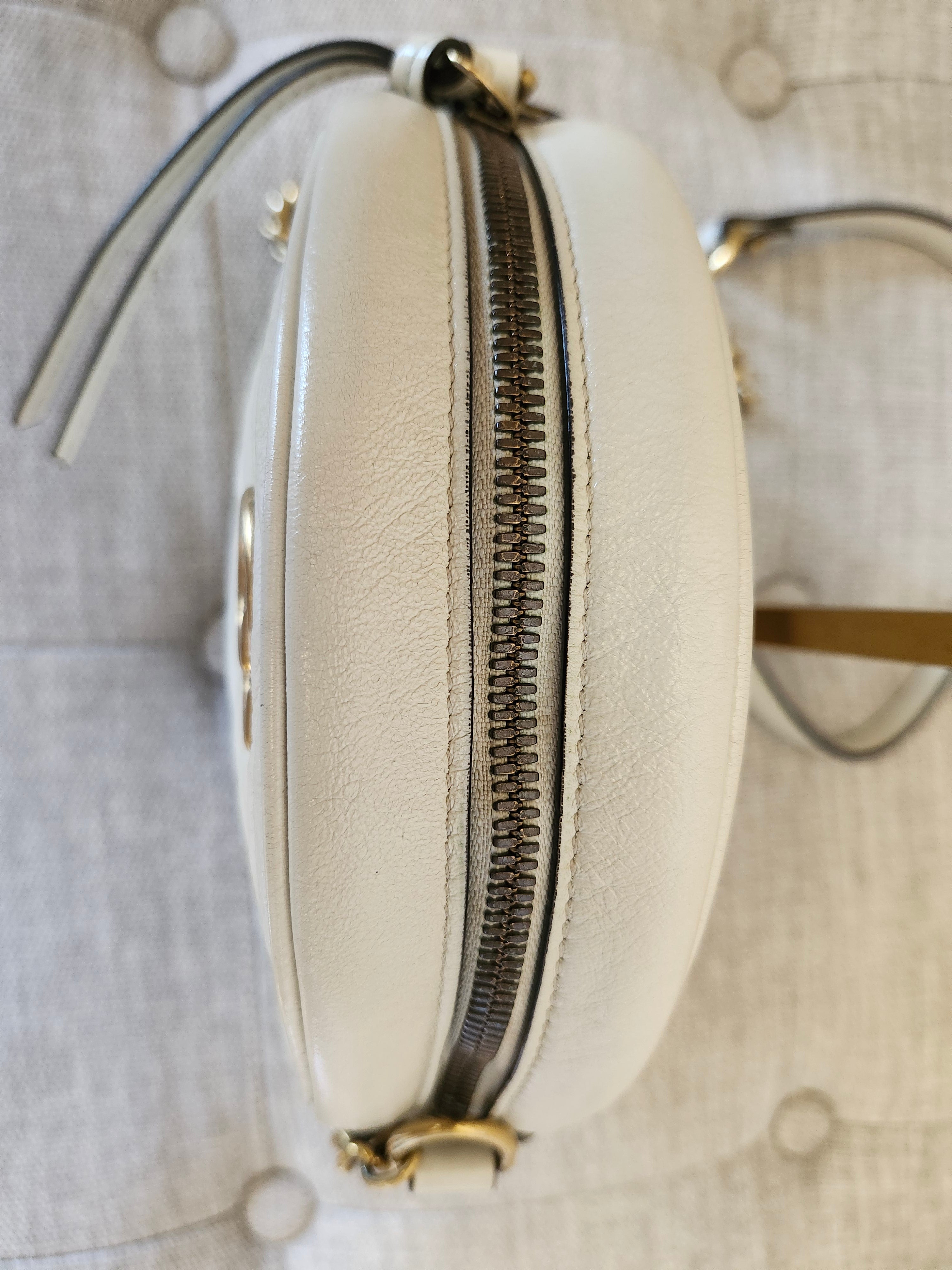 Gucci White GG Marmont Matelasse Leather Mini Round Shoulder Bag