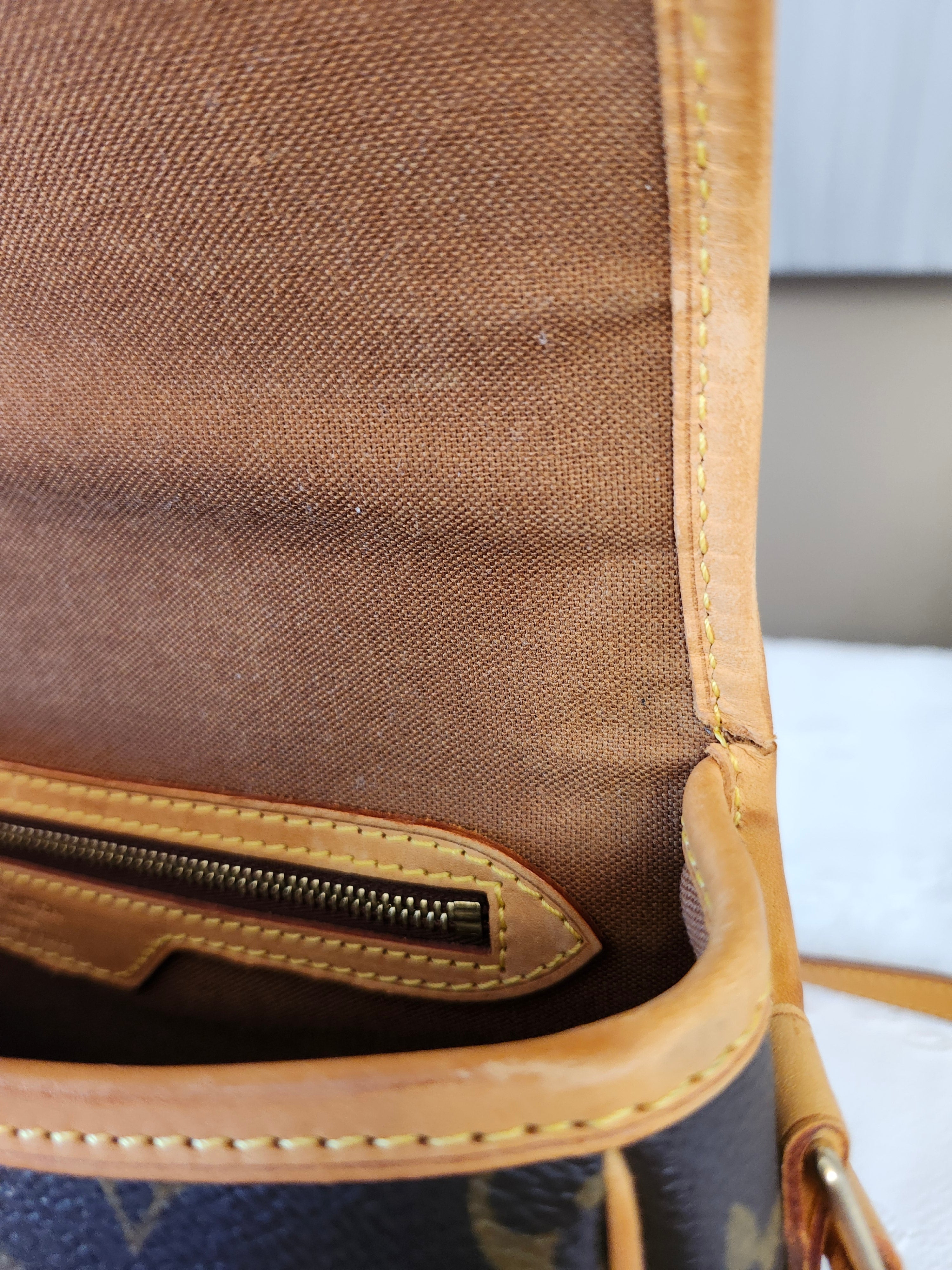 Louis Vuitton Monogram Canvas Sologne Saddle Crossbody Shoulder Bag