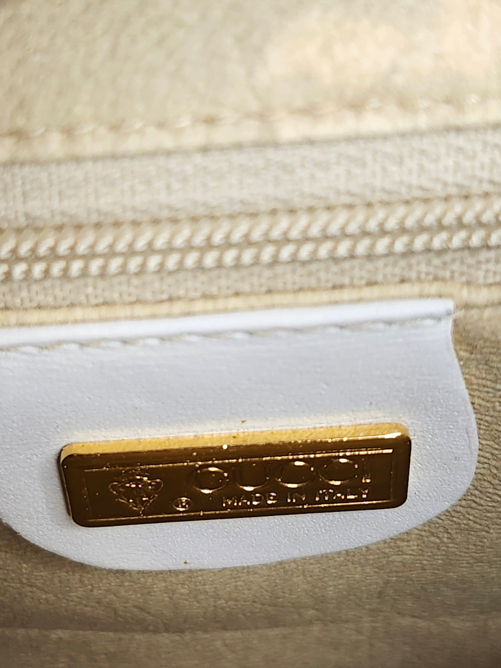 Gucci White Micro GG Leather 2 Way Women's (Clutch/Shoulder) Bag