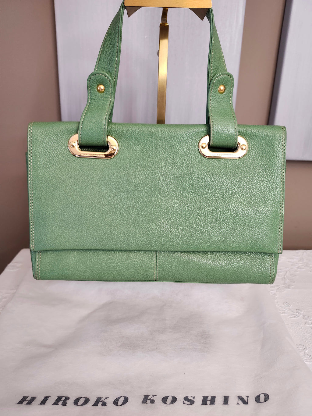 Hiroko Koshino Green Leather Handbag with Gold Hardware