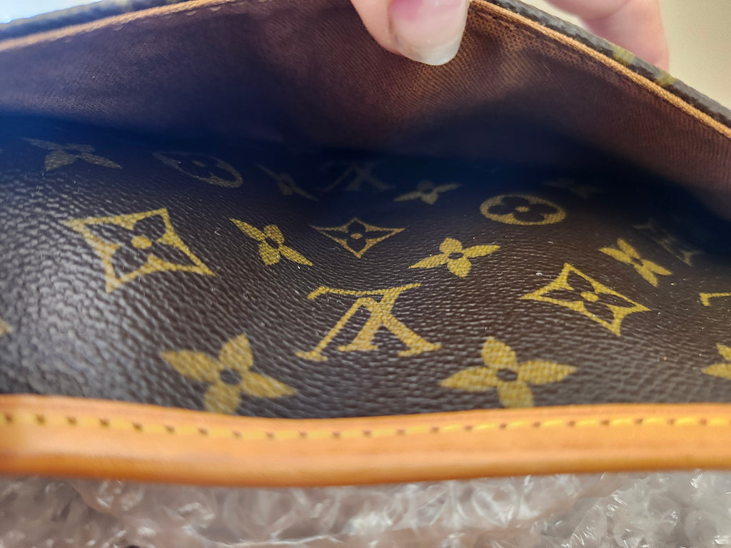 Louis Vuitton Monogram Canvas Sologne Saddle Crossbody Shoulder Bag
