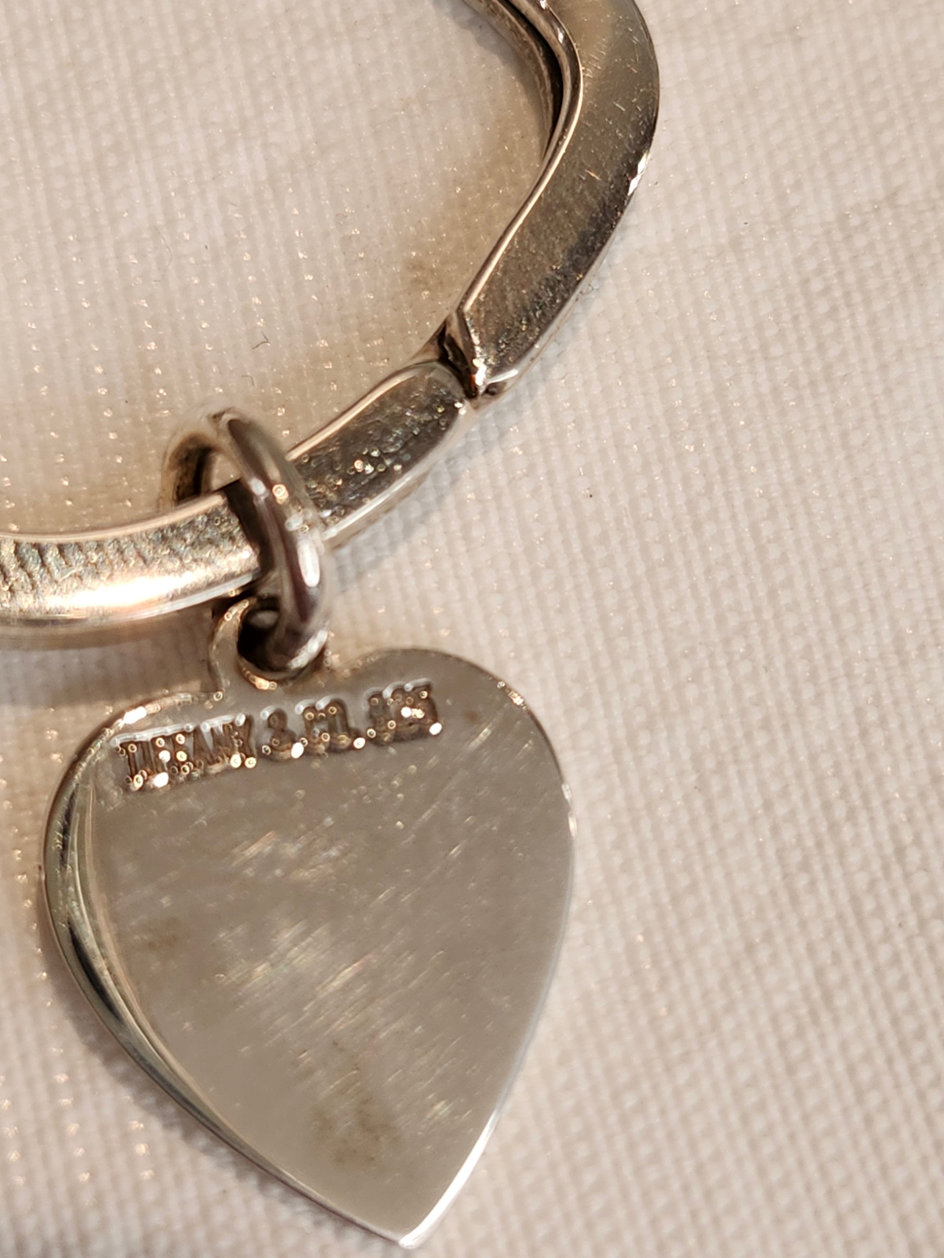 Tiffany & Co. Return to Tiffany Heart Tag Key Chain Ring 925 Sterling Silver with Pouch