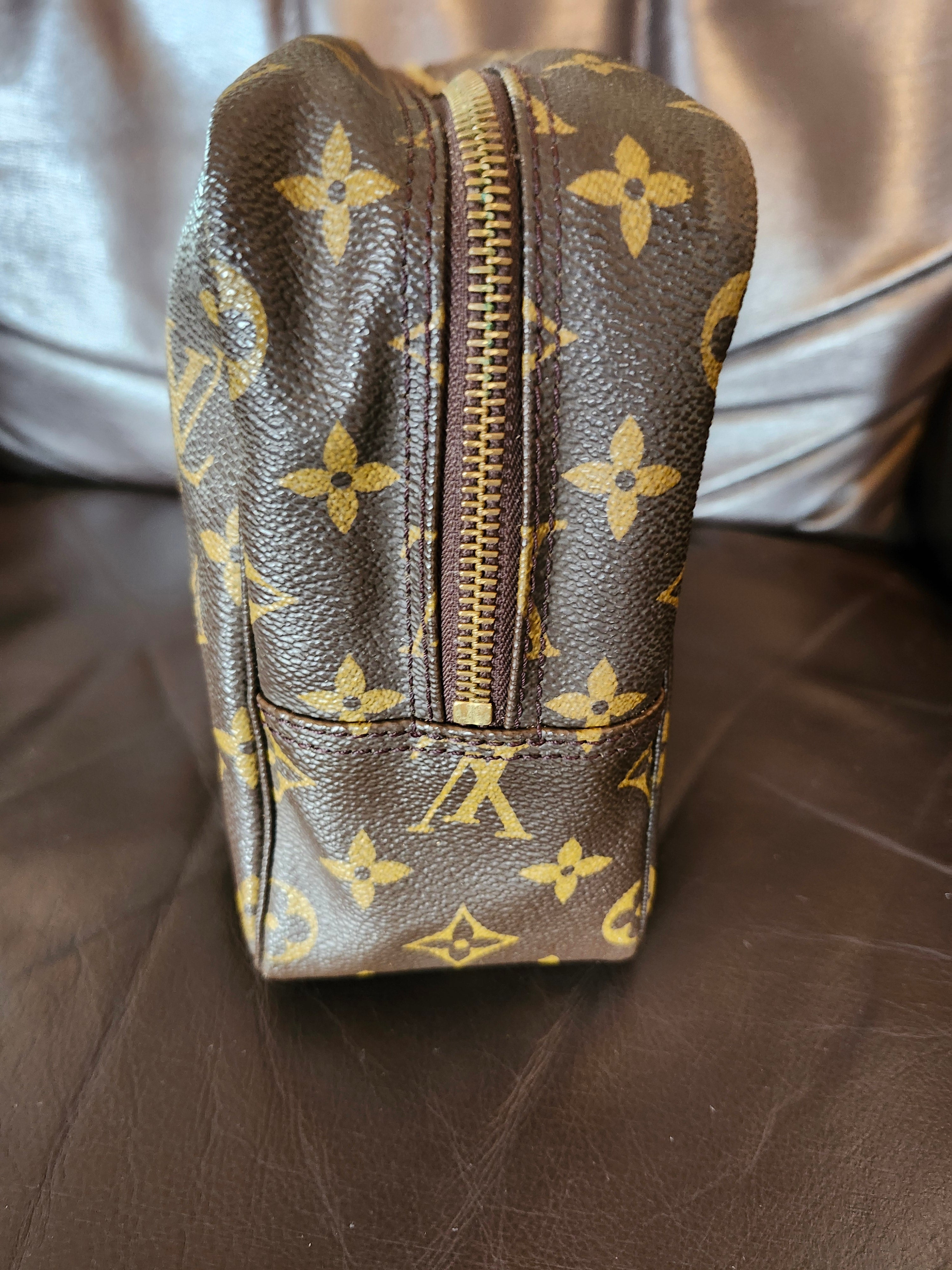 Louis Vuitton Monogram Trousse Toilette 28 Travel Pouch