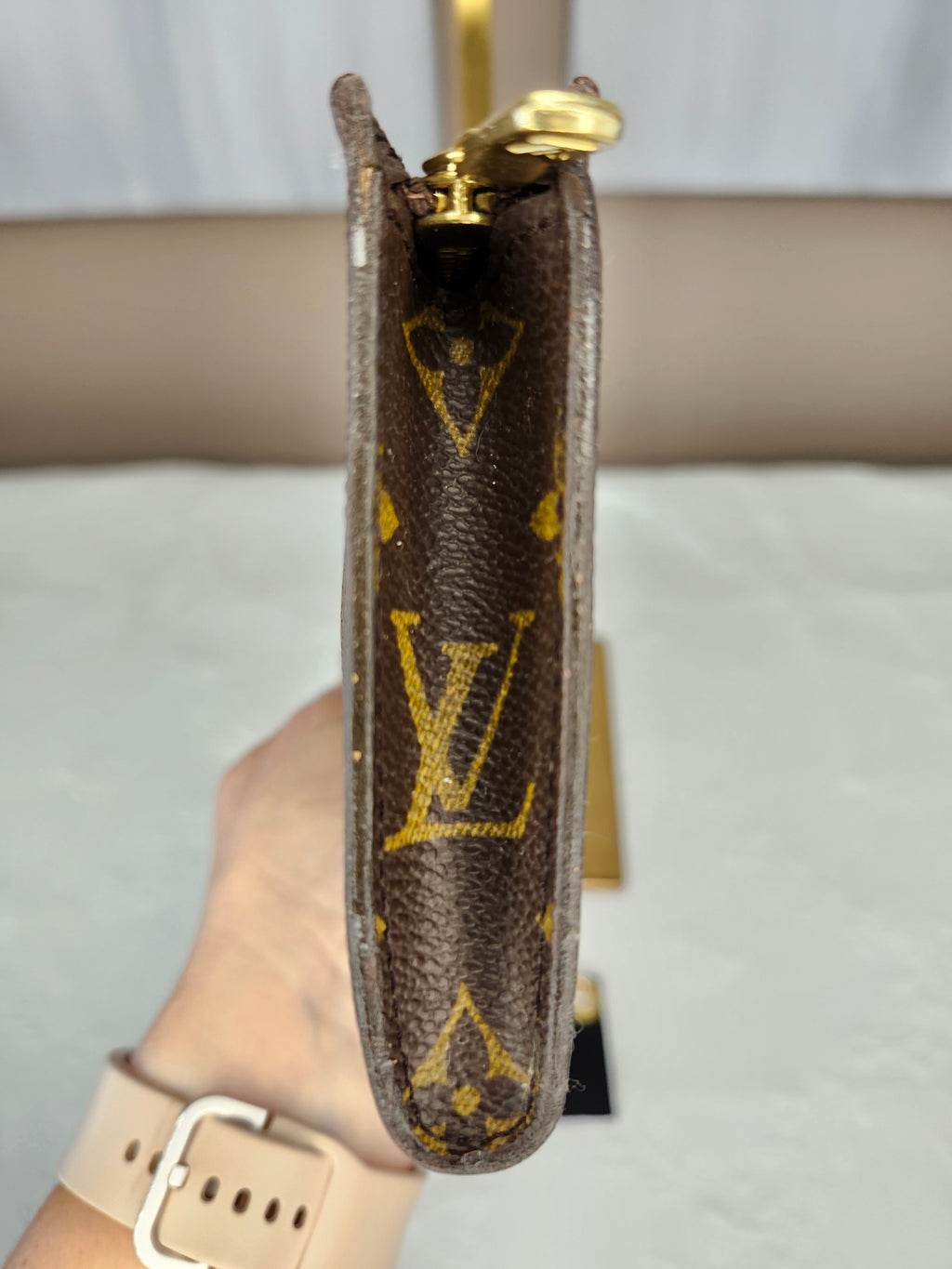 Authentic Louis Vuitton Monogram Bucket Pouch 23-Small with Dust Bag