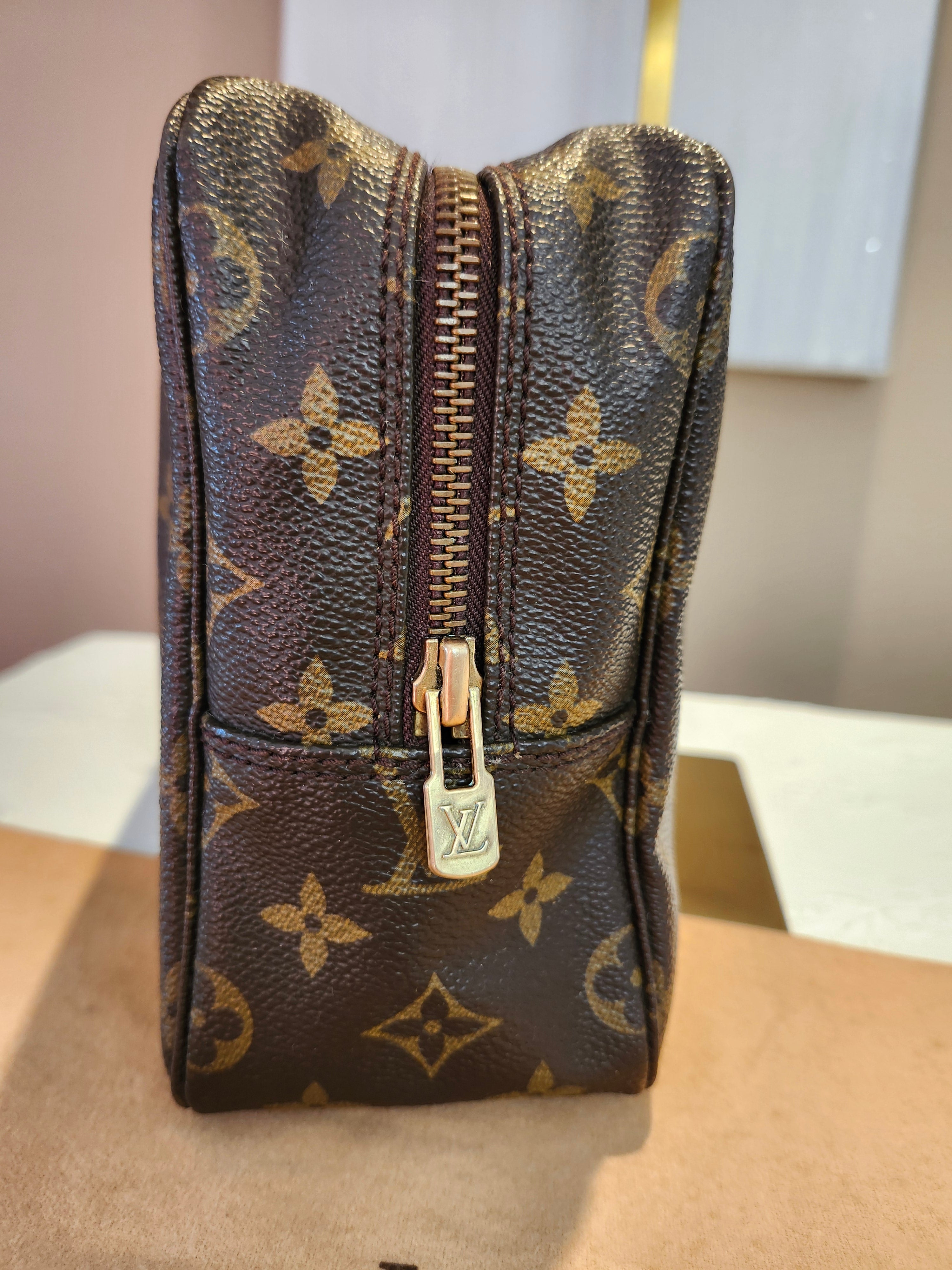 Louis Vuitton Monogram Tres Toilette 28 Toiletry Bag with Dust Bag