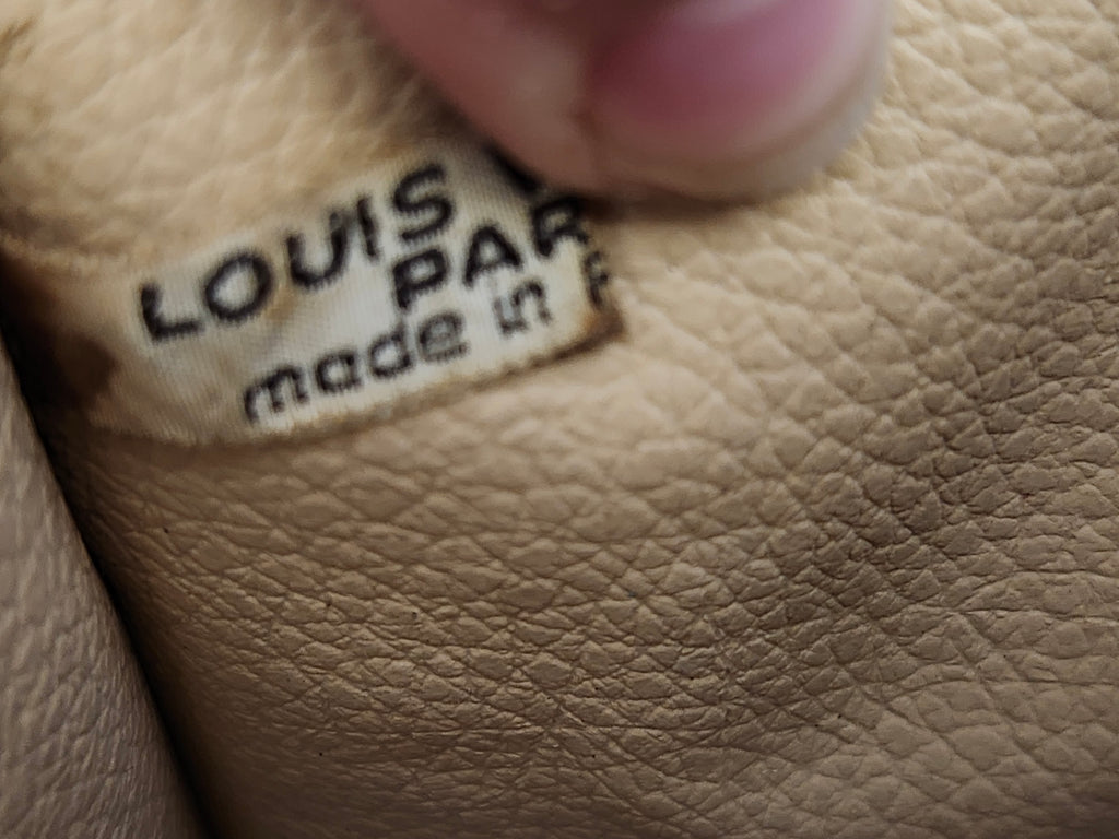 Louis Vuitton Monogram Toiletry Pouch 26 Clutch