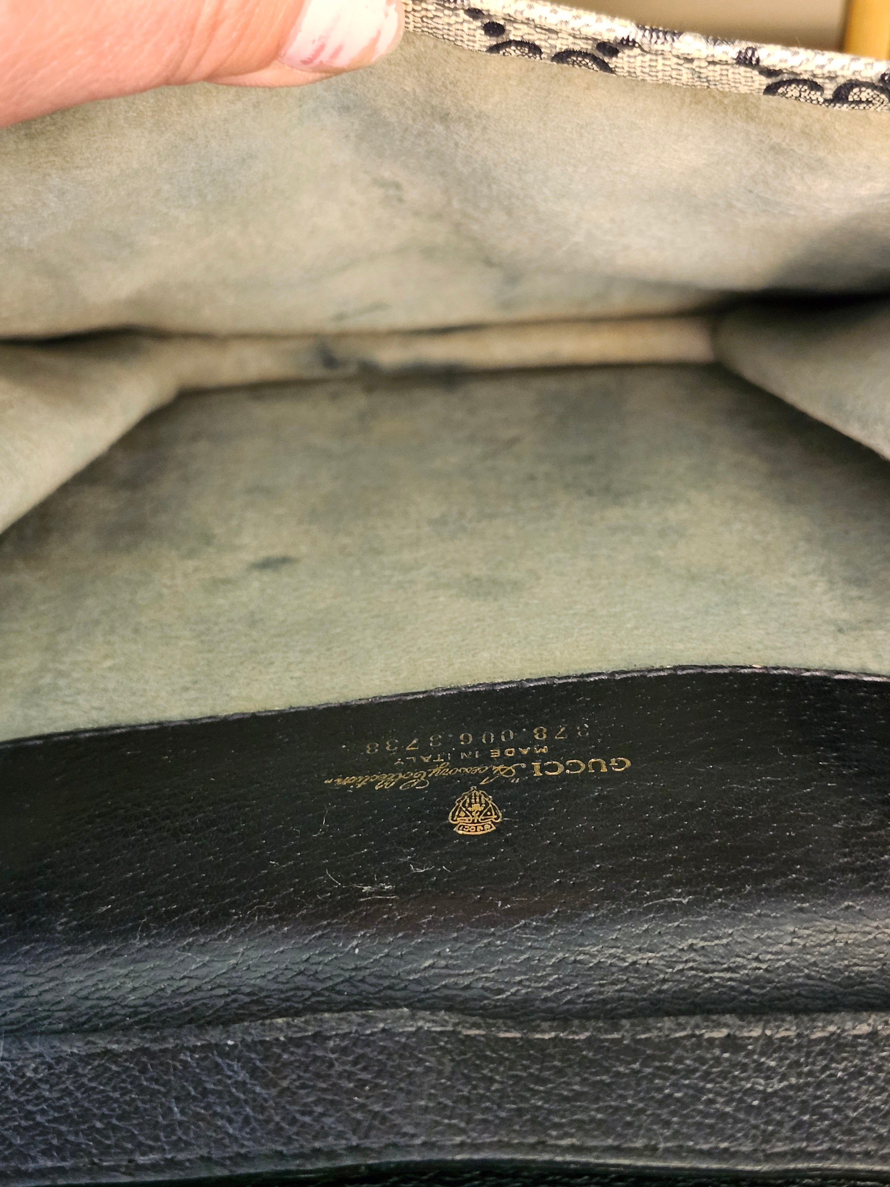 Gucci GG Supreme Sherry Line Stripe Shoulder Bag in Navy Gray, Gold and Red