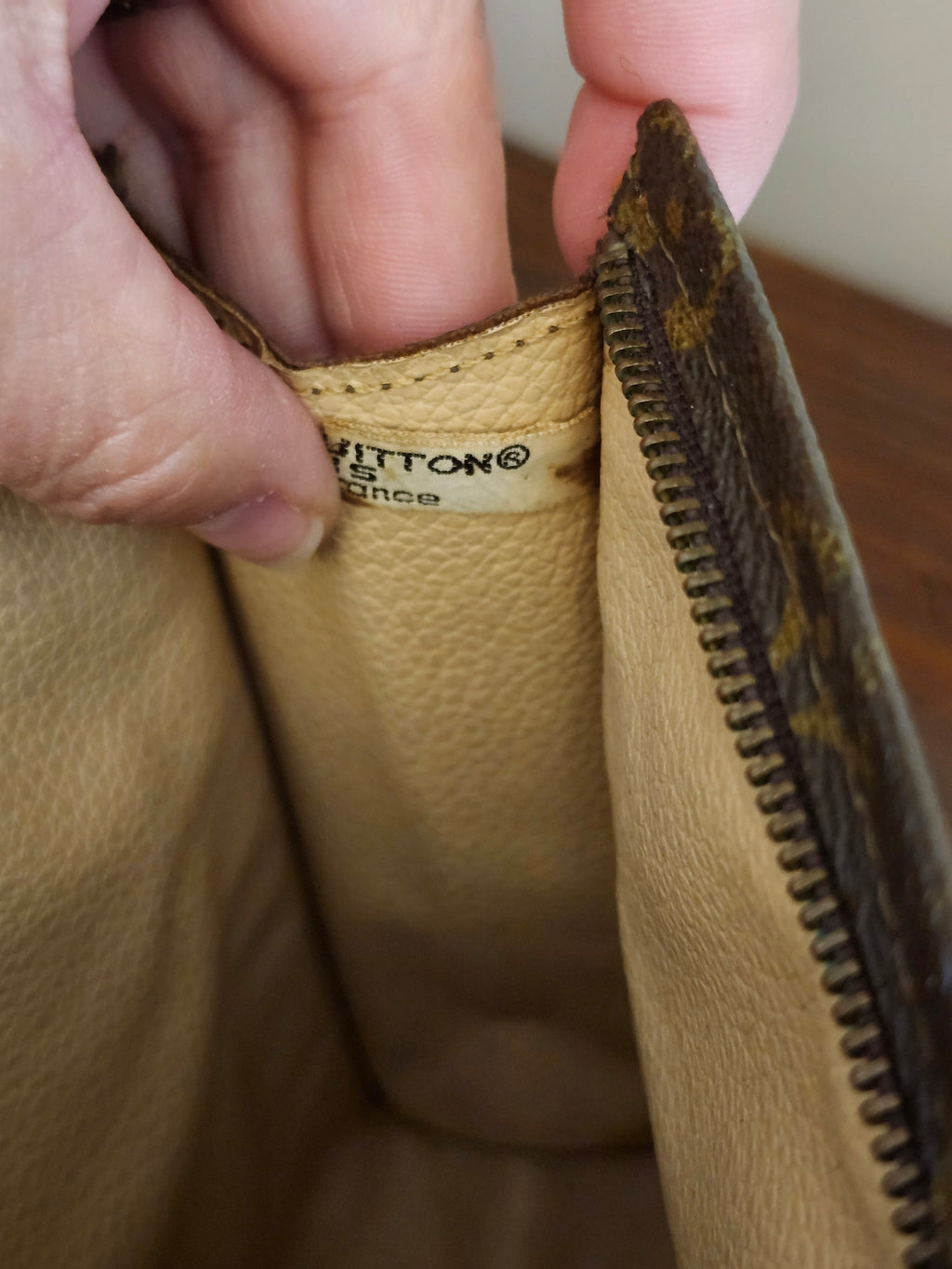 Louis Vuitton Monogram Toiletry Pouch 26 Clutch