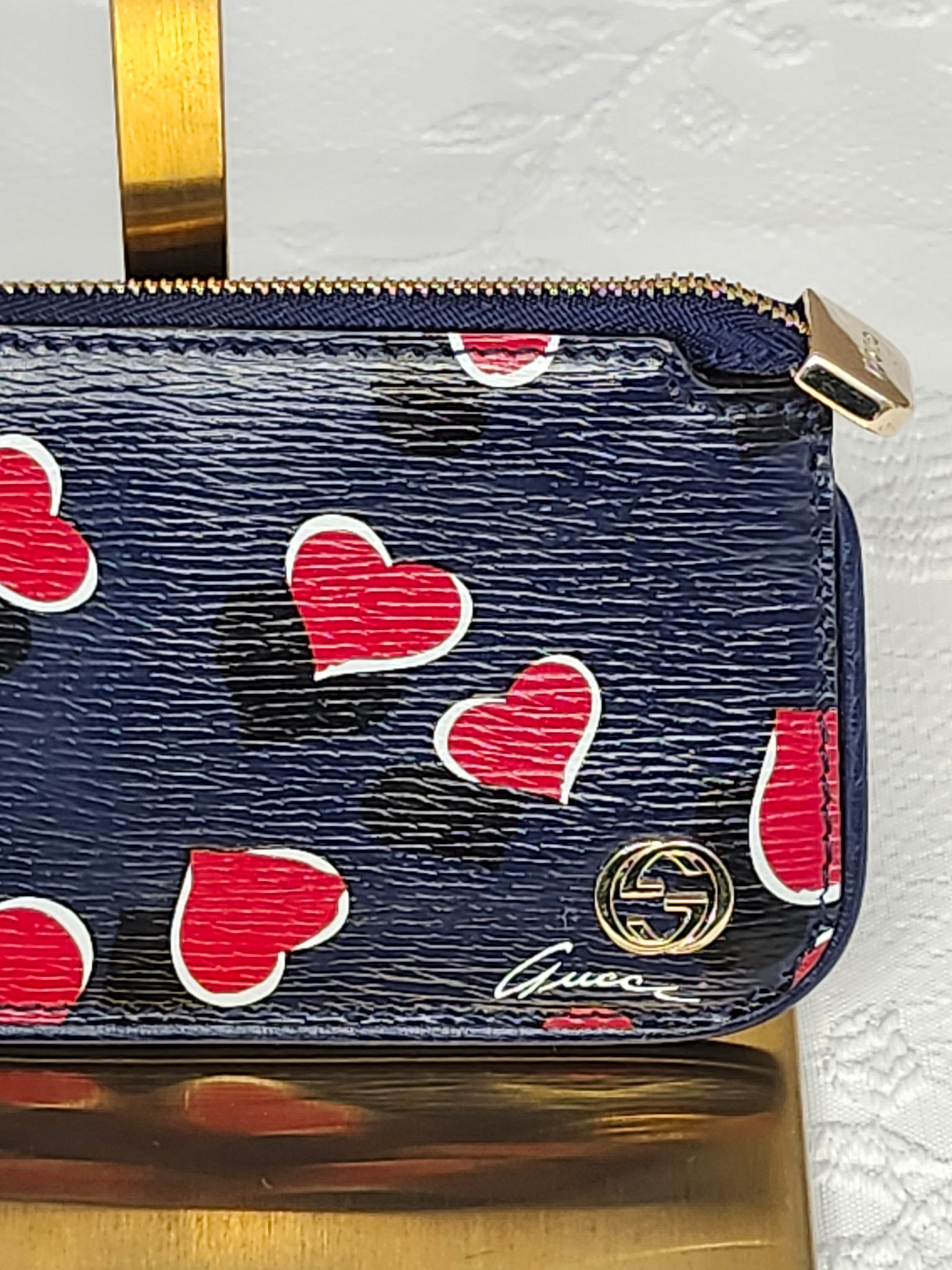 Gucci Bloom Navy Heart Print Women's Coin Key Purse