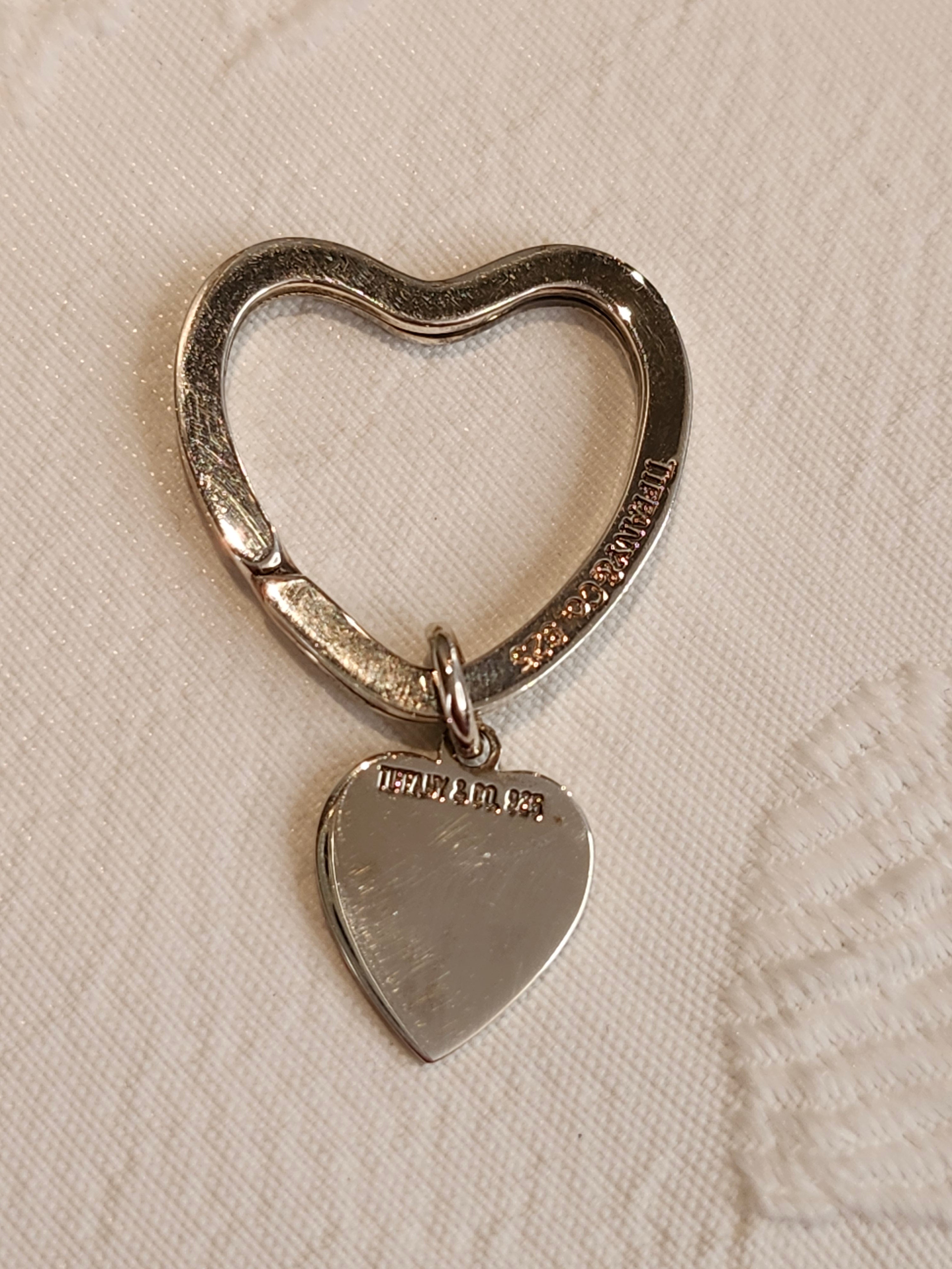 Tiffany & Co. Return to Tiffany Heart Tag Key Chain Ring 925 Sterling Silver with Pouch