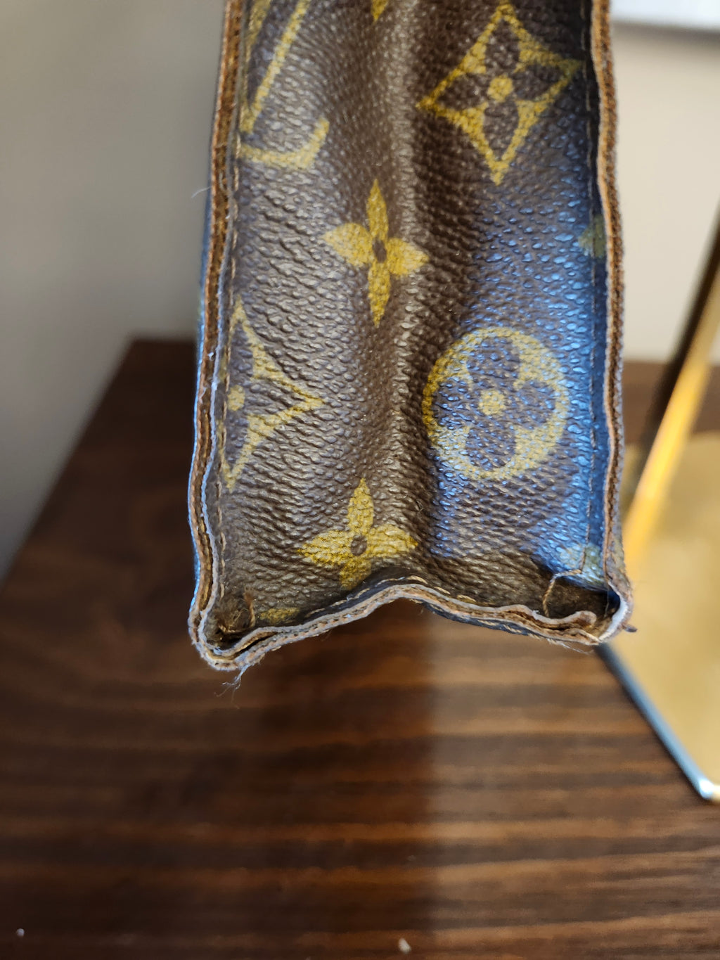 Louis Vuitton Monogram Toiletry Pouch 26 Clutch