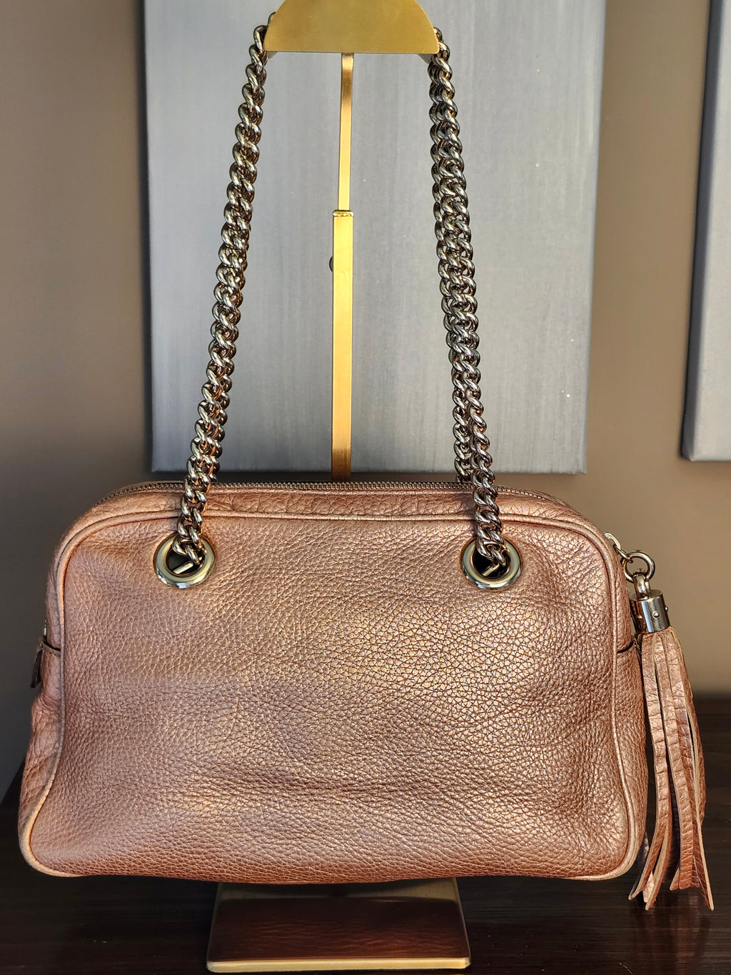 Gucci Soho Chain Shoulder Bag in Metallic Pink Pebbled Leather