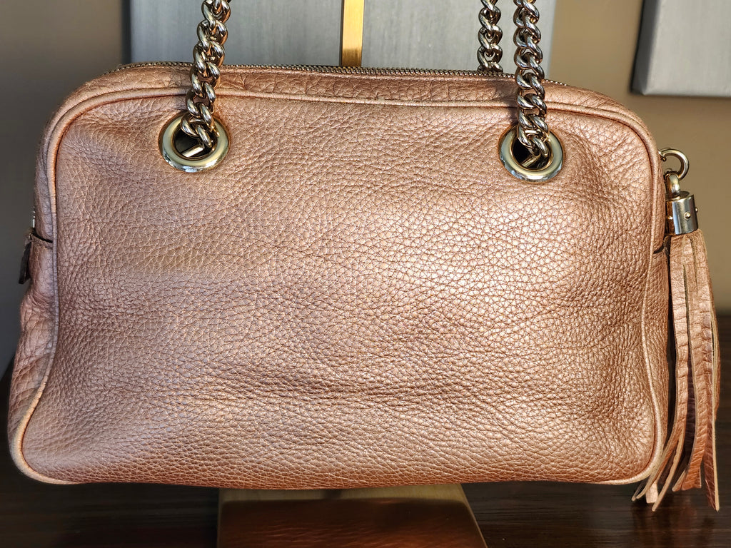 Gucci Soho Chain Shoulder Bag in Metallic Pink Pebbled Leather