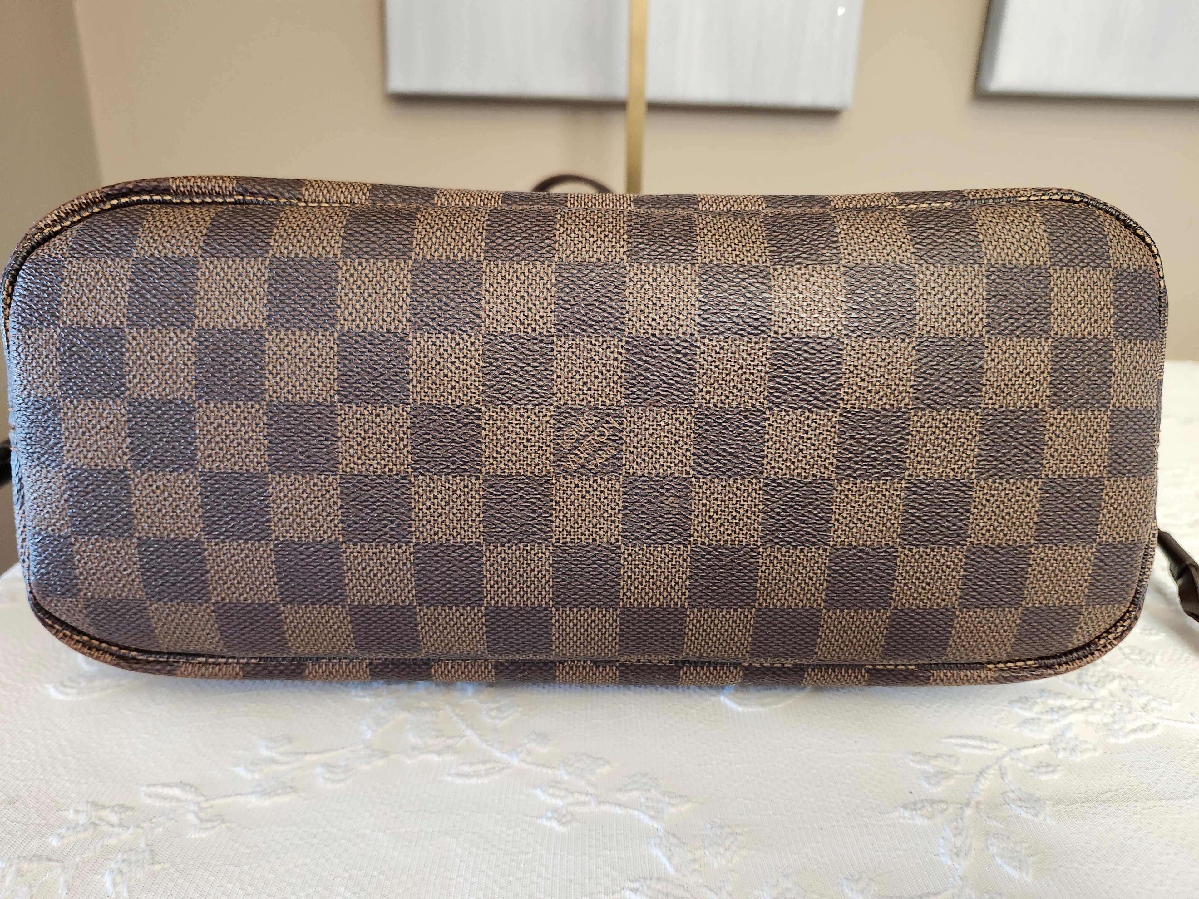 Louis Vuitton Neverfull PM in Damier Ebene Monogram Print
