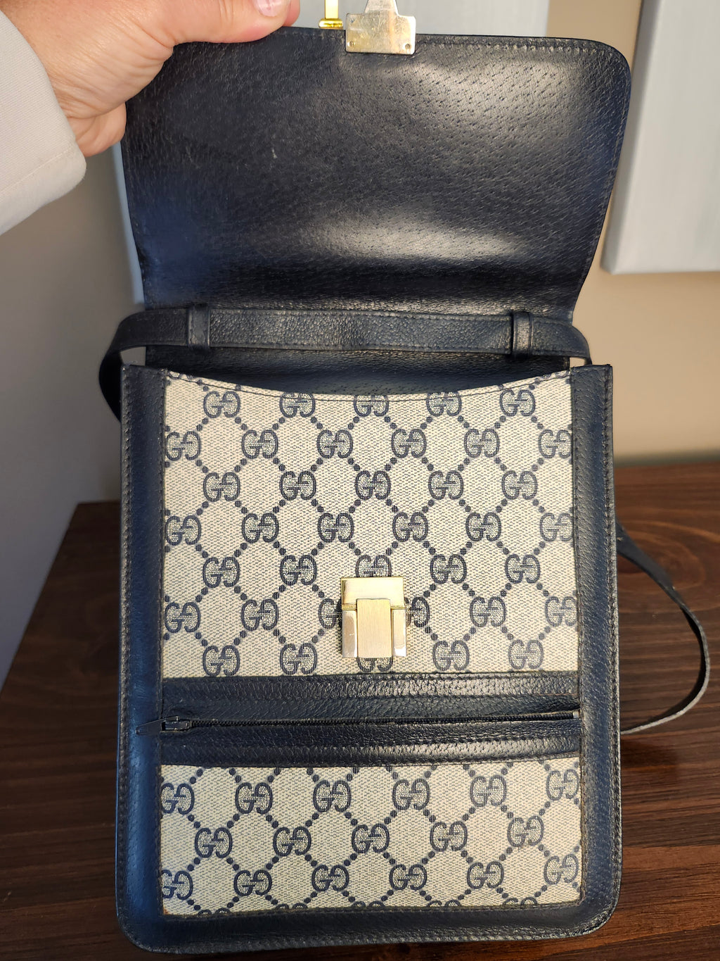 Gucci GG Supreme Sherry Line Stripe Shoulder Bag in Navy Gray, Gold and Red