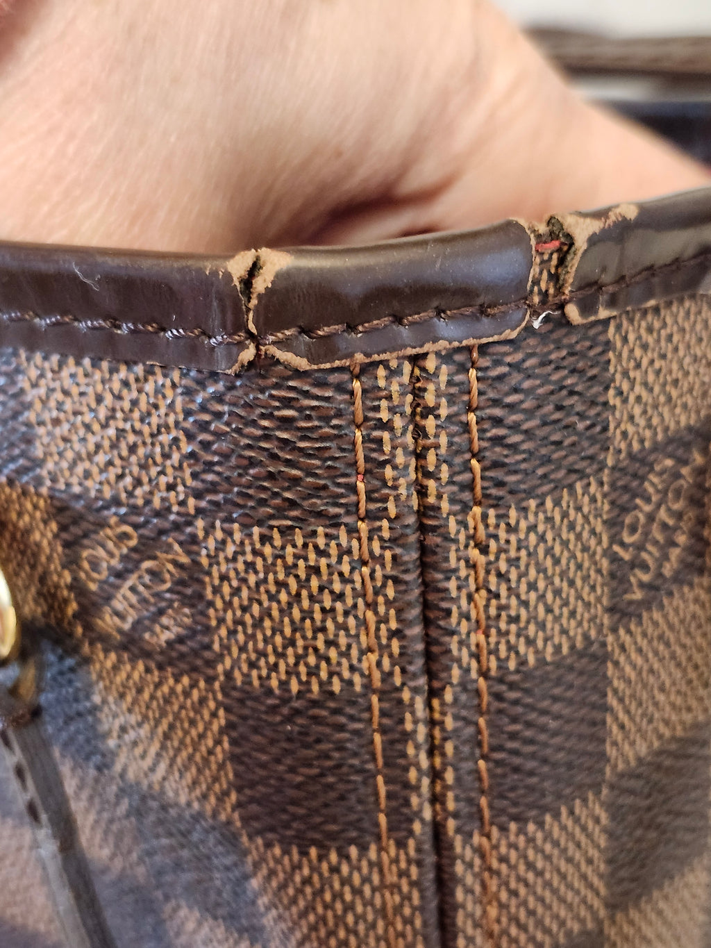 Louis Vuitton Neverfull PM in Damier Ebene Monogram Print