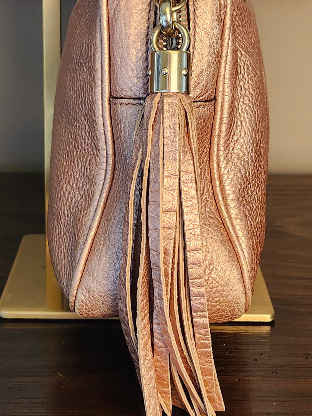Gucci Soho Chain Shoulder Bag in Metallic Pink Pebbled Leather