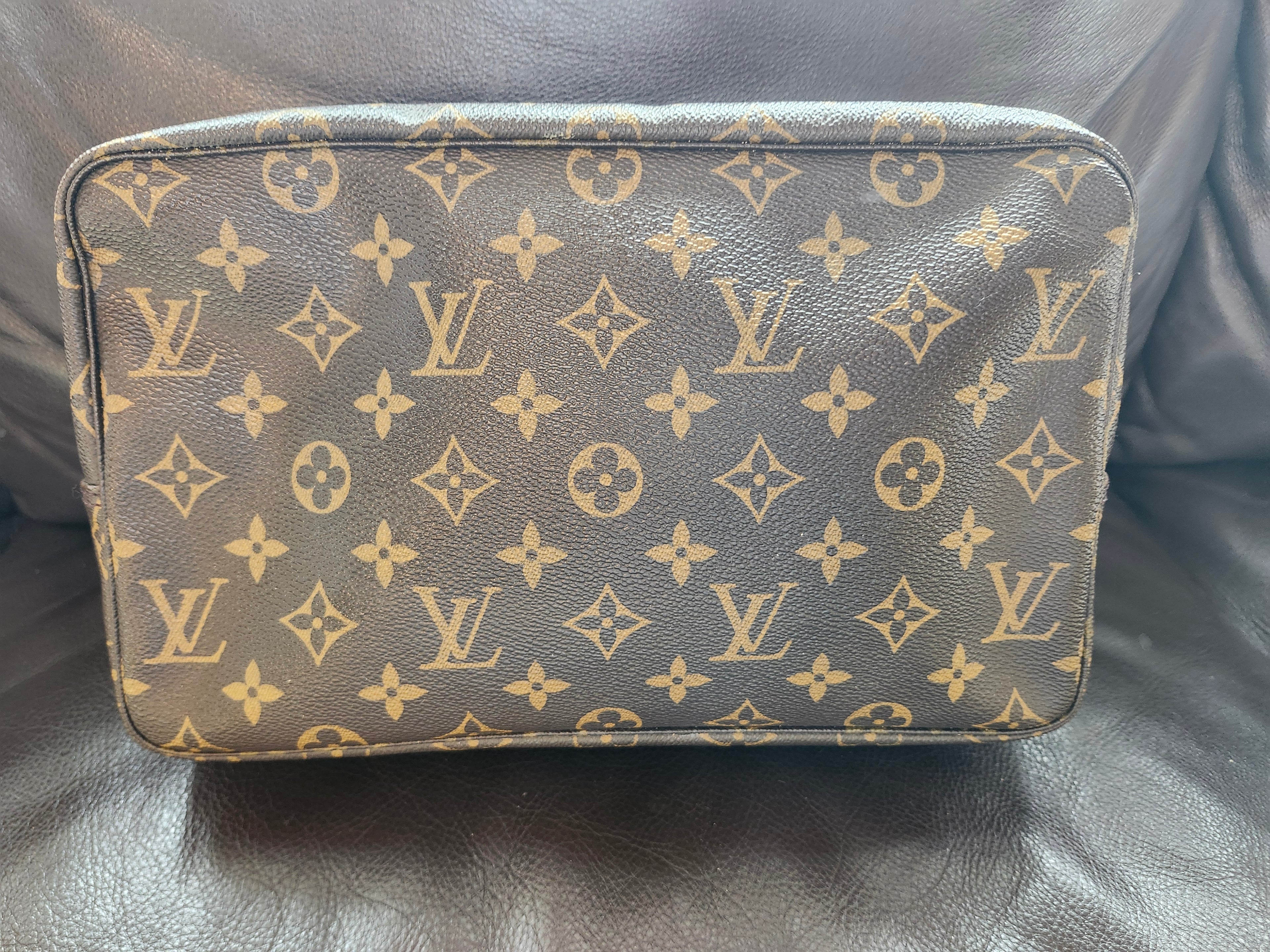 Louis Vuitton Monogram Trousse Toilette 28 Travel Pouch